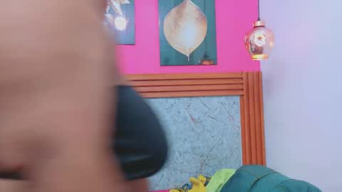 curvyhomebebe online show from 2, 4, 2026