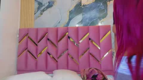 curvyhomebebe online show from 10, 4, 2026