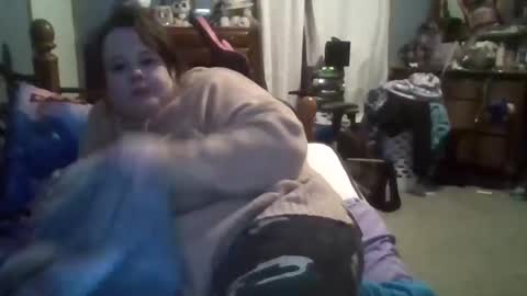 dahlia -kim online show from 25, 12, 2024