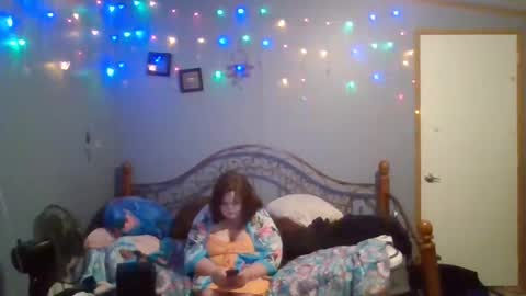 dahlia -kim online show from 8, 2, 2025