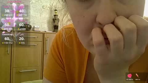 Curvy online show from 12, 4, 2026