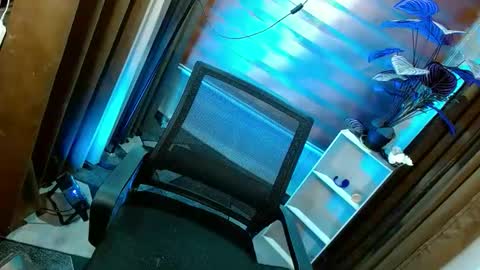Snapshot of curybb_hanna19 chatting on 18, 5, 2026 BBY CURLYHANNA online show from 18, 5, 2026