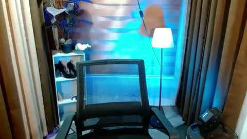 Snapshot of curybb_hanna19 chatting on 30, 5, 2026 BBY CURLYHANNA online show from 30, 5, 2026