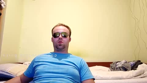 Snapshot of cute69696969 chatting on 8, 2, 2025 cute69696969 online show from 8, 2, 2025