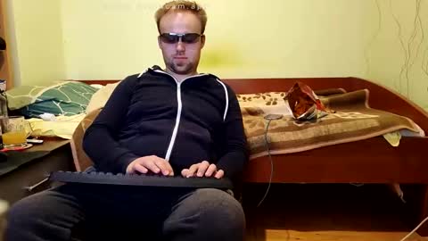 Snapshot of cute69696969 chatting on 27, 9, 2025 cute69696969 online show from 27, 9, 2025