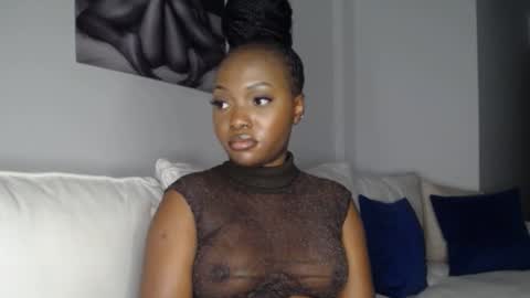 Snapshot of cute_ass18 chatting on 21, 1, 2025 Liya online show from 21, 1, 2025