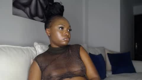 Snapshot of cute_ass18 chatting on 22, 1, 2025 Liya online show from 22, 1, 2025