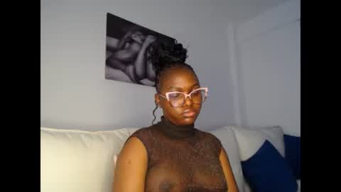 Snapshot of cute_ass18 chatting on 28, 2, 2025 Liya online show from 28, 2, 2025