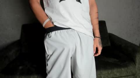 Snapshot of cute_boys18 chatting on 15, 1, 2026 ARTURO-18 MATIAS-18 NIKOLAY-19 HADES-18 GABO-19 online show from 15, 1, 2026