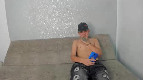 Snapshot of cute_boys18 chatting on 7, 2, 2026 ARTURO-18 MATIAS-18 NIKOLAY-19 HADES-18 GABO-19 online show from 7, 2, 2026