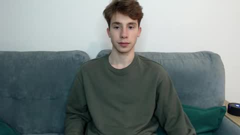 Snapshot of cute_brian chatting on 21, 11, 2025 Im Brian online show from 21, 11, 2025