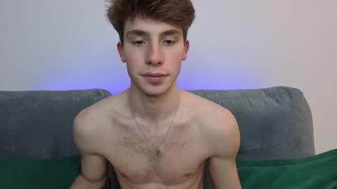 Snapshot of cute_brian chatting on 27, 11, 2025 Im Brian online show from 27, 11, 2025