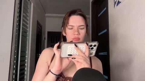 cute_bubbles online show from 18, 12, 2025