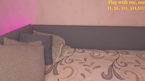 Everyday stream in the same time online show from 10, 11, 2025