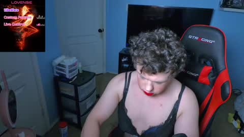 Snapshot of cute_doll_vanessa chatting on 27, 4, 2026 cute_doll_vanessa online show from 27, 4, 2026