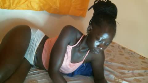 cute_doria online show from 15, 9, 2025