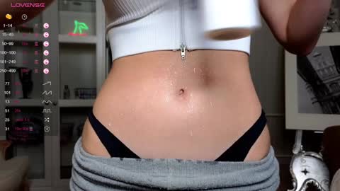 Snapshot of cute_fox_girl chatting on 29, 1, 2025 Anne online show from 29, 1, 2025