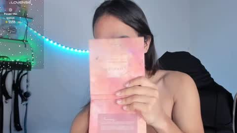 Cute horny1 online show from 24, 2, 2025