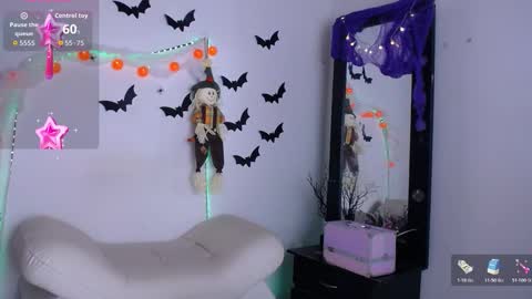 Cute horny1 online show from 19, 10, 2025