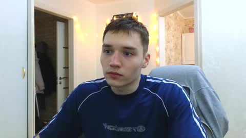 Snapshot of cute_junk chatting on 8, 3, 2025 Kite and Jack online show from 8, 3, 2025