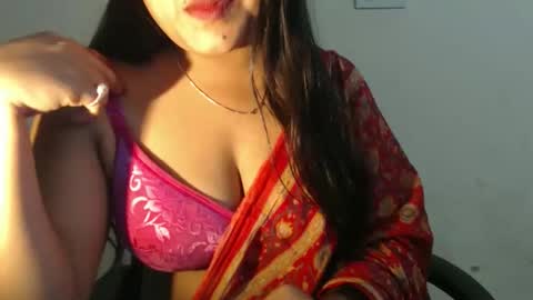 Snapshot of cute_kavya chatting on 19, 9, 2025 cute_kavya online show from 19, 9, 2025