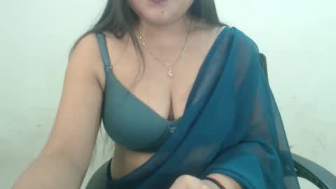 Snapshot of cute_kavya chatting on 30, 10, 2025 cute_kavya online show from 30, 10, 2025