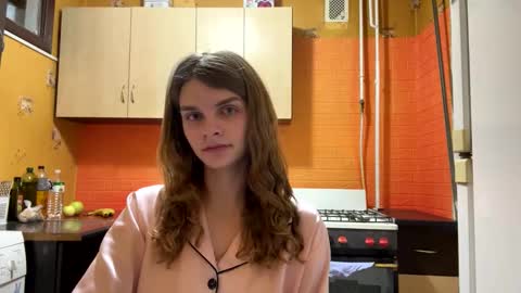 cute_kitte online show from 25, 2, 2025