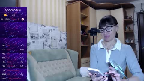 cute_lion_ online show from 3, 1, 2025