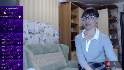 cute_lion_ online show from 15, 1, 2025