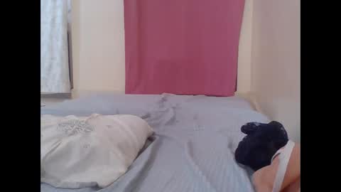 cute_lizah online show from 9, 2, 2025