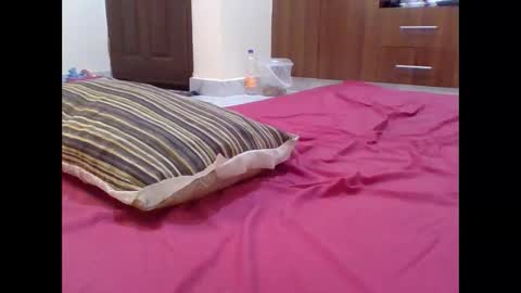 cute_lizah online show from 16, 10, 2025