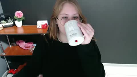 Veronica online show from 12, 12, 2024