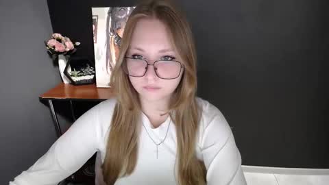 Veronica online show from 6, 10, 2025