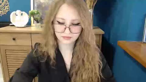 Veronica online show from 27, 3, 2026