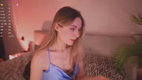 Snapshot of cute_pie_an chatting on 30, 11, 2025 AN online show from 30, 11, 2025