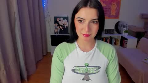 Snapshot of cute_redface_ chatting on 22, 10, 2025 Bb online show from 22, 10, 2025