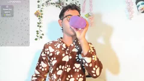 Snapshot of cute_sammy_1 chatting on 17, 9, 2025 cute_sammy_1 online show from 17, 9, 2025