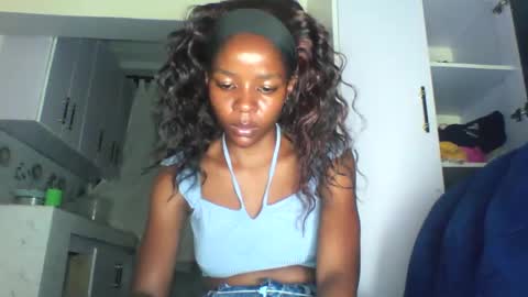 Snapshot of cute_sexy3 chatting on 20, 4, 2026 SHARON online show from 20, 4, 2026