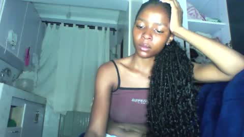 Snapshot of cute_sexy3 chatting on 25, 4, 2026 SHARON online show from 25, 4, 2026