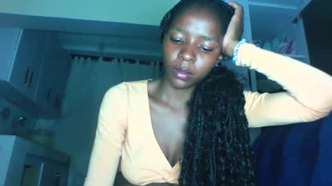 Snapshot of cute_sexy3 chatting on 27, 4, 2026 SHARON online show from 27, 4, 2026