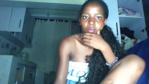 Snapshot of cute_sexy3 chatting on 28, 4, 2026 SHARON online show from 28, 4, 2026