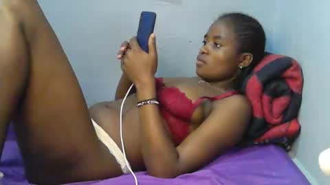 cute_shaniz online show from 22, 10, 2025