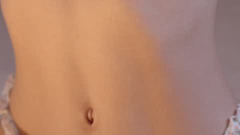 Snapshot of cute_shine chatting on 15, 12, 2024  Hey im Kristina Thank you for your support  online show from 15, 12, 2024