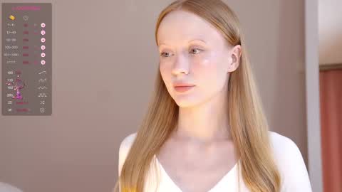 Snapshot of cute_shine chatting on 6, 3, 2025  Hey im Kristina Thank you for your support  online show from 6, 3, 2025