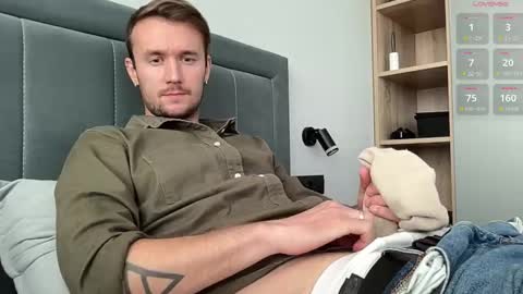 cute_skywalker online show from 25, 9, 2025