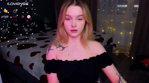Snapshot of cute_summer_breathe chatting on 8, 1, 2025 Sue online show from 8, 1, 2025