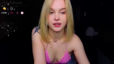 Snapshot of cute_summer_breathe chatting on 3, 10, 2025 Sue online show from 3, 10, 2025