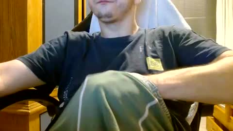 Snapshot of cuteboy090 chatting on 19, 6, 2026 Cuteboy090 online show from 19, 6, 2026