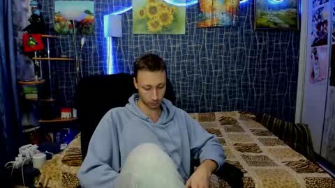 cuteboy228 online show from 15, 2, 2026