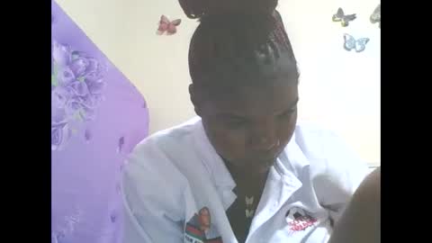 cutebrown086 online show from 4, 1, 2025